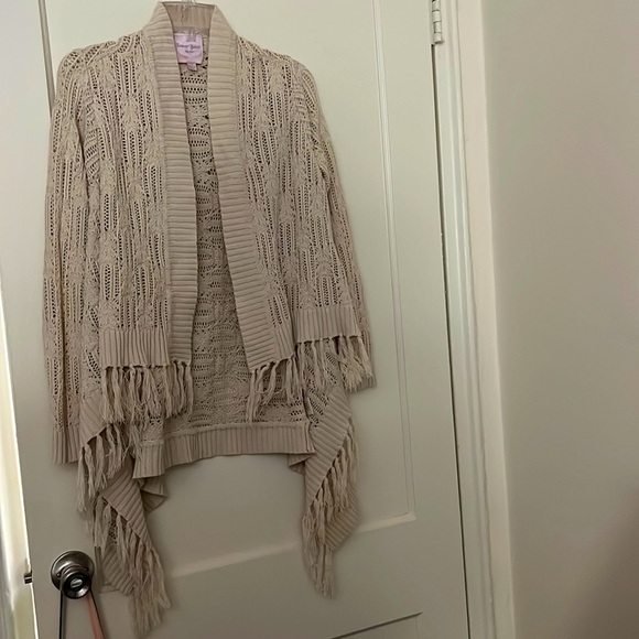 Romeo & Juliet cream cardigan size: S - Picture 1 of 8